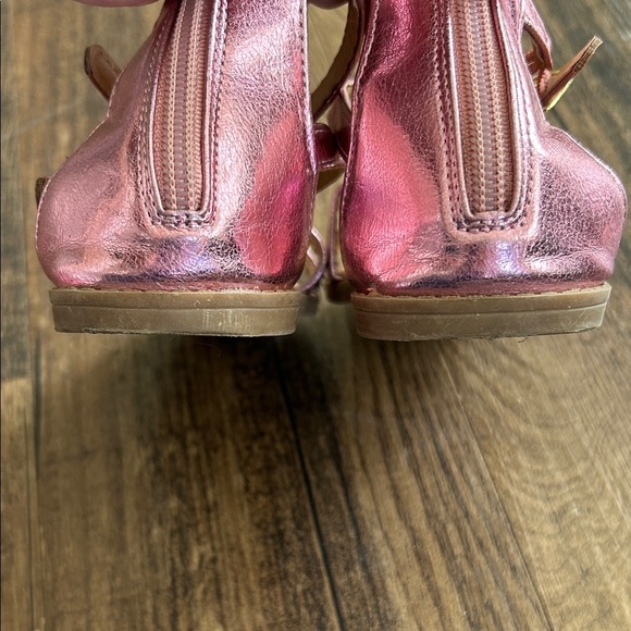Shiny Pink gladiator Kids Sandals with Buckle Straps - Picture 7 of 7